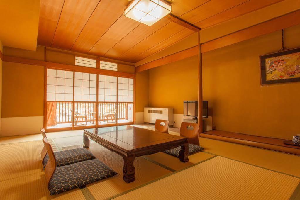 Okudaya Happoen Hotel Gero Exterior photo